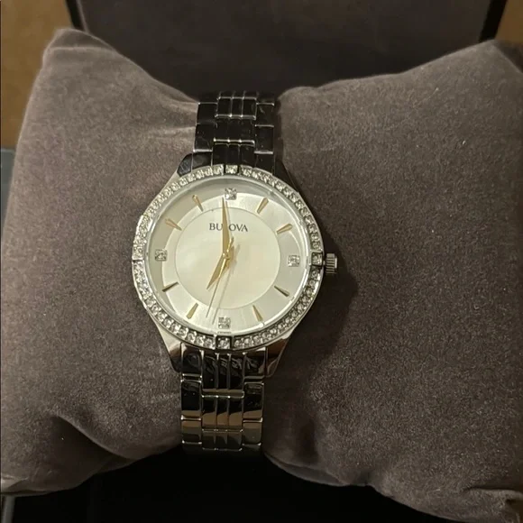 Bulova | Accessories | Bulova Silver Watch With Crystal  display picture 3